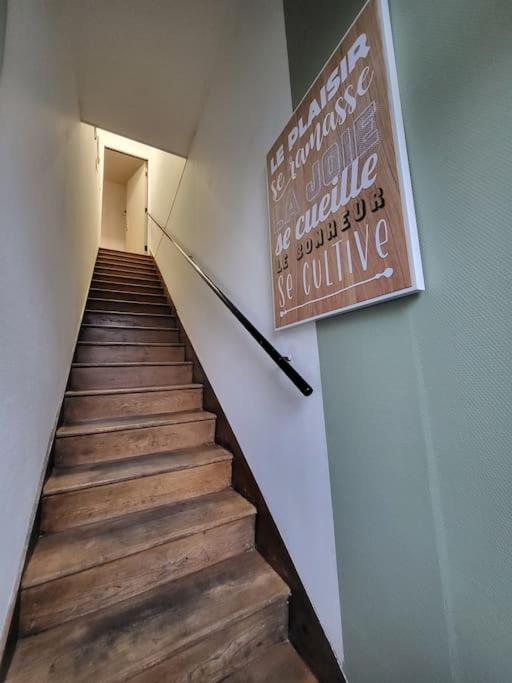 Le P'Tit Nid Apartment Parthenay Exterior foto
